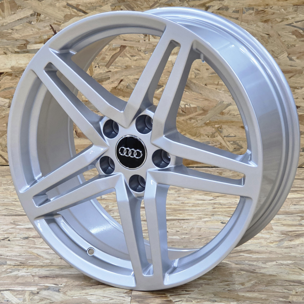 FELGA 18X8 5X112 ET39 66.6 SILVER AUDI FBX242-8