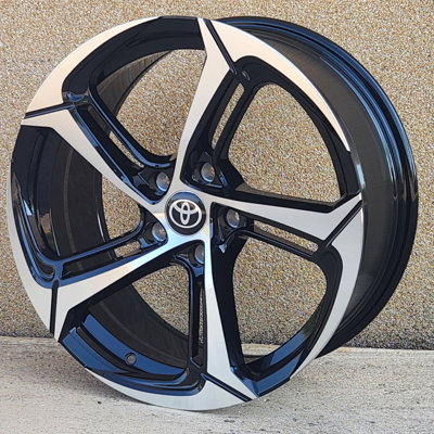 FELGA 18X8 5X114.3 ET35 73.1 BMF TOYOTA_3171